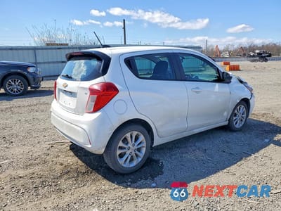 Trzecie zdjęcie samochodu z tyłu: 2021 CHEVROLET SPARK 1LT VIN:KL8CD6SA9MC216405 - miniatura