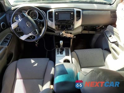 Zdjęcie 8 z 12 samochodu: 2015 TOYOTA TACOMA PRERUNNER V6 VIN:3TMJU4GN9FM187486 - miniatura