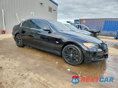 Czwarte zdjęcie samochodu z boku: 2006 BMW 330 XI VIN:WBAVD33506KV63871 - miniatura