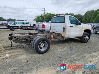 Trzecie zdjęcie samochodu z tyłu: 2016 CHEVROLET SILVERADO TRUCK CAB AND CHASSIS VIN:1GB3CYCG0GZ295638 - miniatura