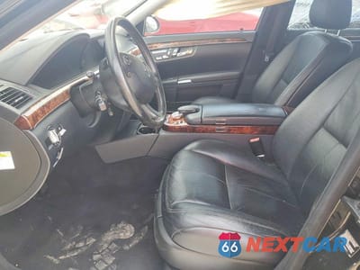 Zdjęcie 7 z 12 samochodu: 2007 MERCEDES-BENZ S 550 VIN:WDDNG71X47A021286 - miniatura