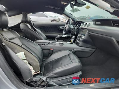 Zdjęcie 10 z 13 samochodu: 2023 FORD MUSTANG VIN:1FA6P8TH5P5105092 - miniatura