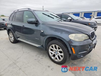 Czwarte zdjęcie samochodu z boku: 2012 BMW X5 XDRIVE35I VIN:5UXZV4C54CL992135 - miniatura