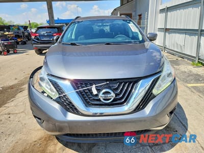 Piąte zdjęcie samochodu w środku: 2017 NISSAN MURANO SV VIN:5N1AZ2MH9HN124171 - miniatura