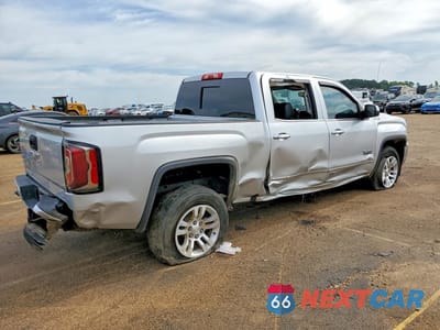 Trzecie zdjęcie samochodu z tyłu: 2018 GMC SIERRA K1500 SLT VIN:3GTU2NEJ8JG344909 - miniatura