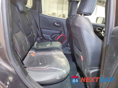 Zdjęcie 11 z 14 samochodu: 2016 JEEP RENEGADE TRAILHAWK VIN:ZACCJBCTXGPC97259 - miniatura