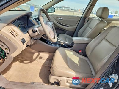 Zdjęcie 7 z 13 samochodu: 2001 HONDA ACCORD EX VIN:1HGCG16501A084674 - miniatura