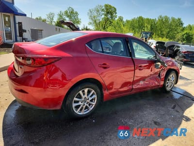 Trzecie zdjęcie samochodu z tyłu: 2016 MAZDA 3 SPORT VIN:JM1BM1U71G1295849 - miniatura