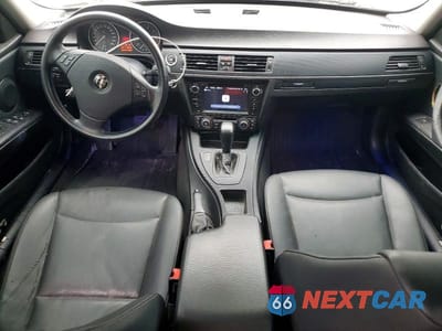 Zdjęcie 8 z 12 samochodu: 2011 BMW 323 I VIN:WBAPG7G56BNN18749 - miniatura