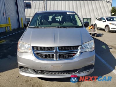 Piąte zdjęcie samochodu w środku: 2015 DODGE GRAND CARAVAN SE VIN:2C4RDGBG6FR580948 - miniatura