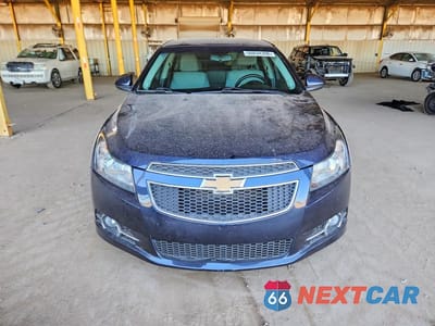 Piąte zdjęcie samochodu w środku: 2014 CHEVROLET CRUZE LT VIN:1G1PC5SB9E7438220 - miniatura