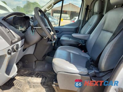 Zdjęcie 7 z 14 samochodu: 2016 FORD TRANSIT T-150 VIN:1FTYE1ZM2GKA41583 - miniatura