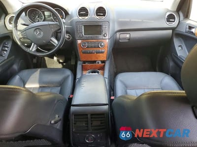 Zdjęcie 8 z 12 samochodu: 2006 MERCEDES-BENZ ML 350 VIN:4JGBB86E46A006290 - miniatura