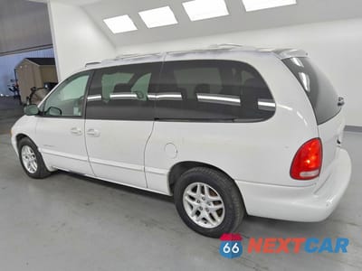 Drugie zdjęcie samochodu z przodu: 1998 DODGE GRAND CARAVAN SE VIN:2B4GP44R7WR629664 - miniatura
