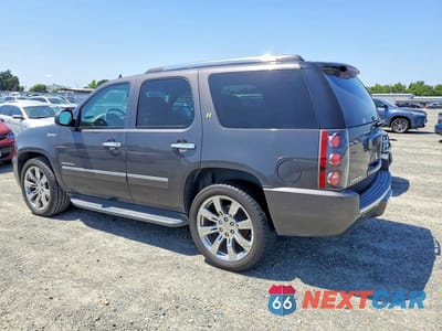 Drugie zdjęcie samochodu z przodu: 2010 GMC YUKON DENALI HYBRID VIN:1GKUKGEJ2AR208517 - miniatura