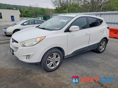 2013 HYUNDAI TUCSON GLS KM8JU3AC6DU761032 - główne zdjęcie licytacji z USA - miniatura