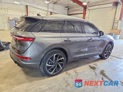 Trzecie zdjęcie samochodu z tyłu: 2024 LINCOLN CORSAIR GRAND TOURING VIN:5LMTJ5DZ5RUL20395 - miniatura
