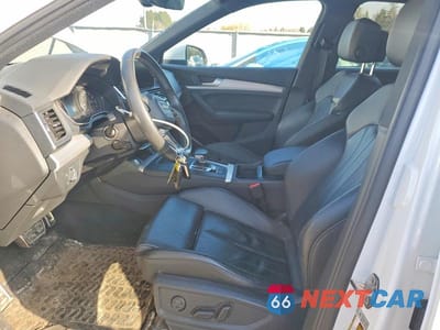 Zdjęcie 7 z 12 samochodu: 2018 AUDI Q5 PROGRESSIV S-LINE VIN:WA1ENAFYXJ2118017 - miniatura