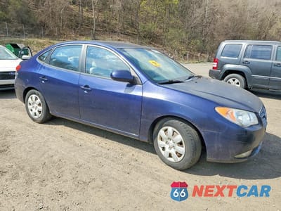 Czwarte zdjęcie samochodu z boku: 2008 HYUNDAI ELANTRA GLS VIN:KMHDU46D48U502176 - miniatura