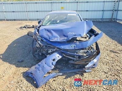 Piąte zdjęcie samochodu w środku: 2024 TOYOTA PRIUS PRIME SE VIN:JTDACACU0R3030868 - miniatura