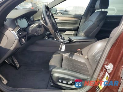 Zdjęcie 7 z 13 samochodu: 2018 BMW 640 XIGT VIN:WBAJV6C55JBJ99274 - miniatura