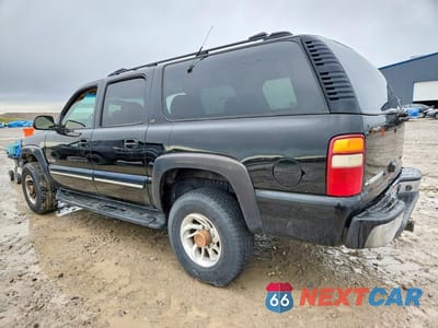 Drugie zdjęcie samochodu z przodu: 2000 CHEVROLET SUBURBAN K2500 VIN:3GNGK26U1YG175063 - miniatura