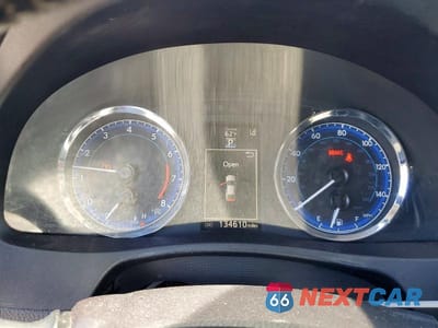 Zdjęcie 9 z 12 samochodu: 2018 TOYOTA COROLLA SE VIN:2T1BURHE1JC031475 - miniatura