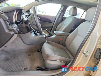Zdjęcie 7 z 12 samochodu: 2015 CHEVROLET MALIBU LS VIN:1G11A5SL5FF259829 - miniatura