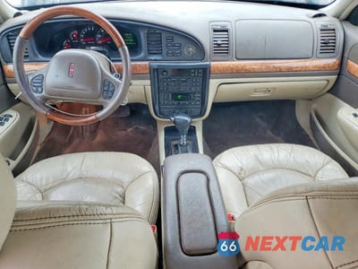 Zdjęcie 8 z 12 samochodu: 1999 LINCOLN CONTINENTAL VIN:1LNHM97V8XY705097 - miniatura