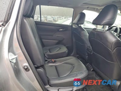 Zdjęcie 11 z 14 samochodu: 2025 TOYOTA HIGHLANDER XLE VIN:5TDKDRBH9SS591451 - miniatura