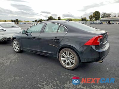 Drugie zdjęcie samochodu z przodu: 2013 VOLVO S60 T5 VIN:YV1612FH6D2205102 - miniatura