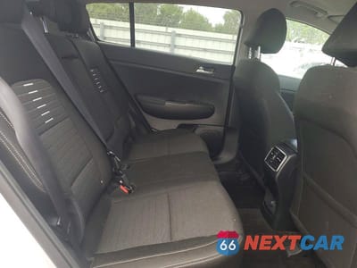 Zdjęcie 11 z 13 samochodu: 2020 KIA SPORTAGE LX VIN:KNDPMCACXL7706854 - miniatura