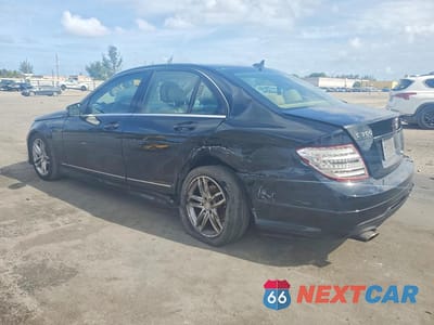 Drugie zdjęcie samochodu z przodu: 2012 MERCEDES-BENZ C 300 4MATIC VIN:WDDGF8BB7CR233390 - miniatura