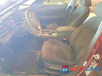 Zdjęcie 7 z 11 samochodu: 2017 KIA OPTIMA LX VIN:5XXGT4L32HG165528 - miniatura