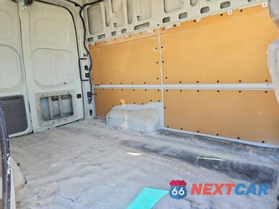 Zdjęcie 11 z 12 samochodu: 2021 NISSAN NV 2500 HD SV VIN:1N6AF0LY9MN810236 - miniatura