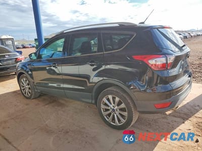 Drugie zdjęcie samochodu z przodu: 2017 FORD ESCAPE TITANIUM VIN:1FMCU9JD9HUD63548 - miniatura