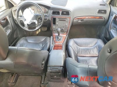Zdjęcie 8 z 13 samochodu: 2007 VOLVO V70 VIN:YV1SW612372643252 - miniatura