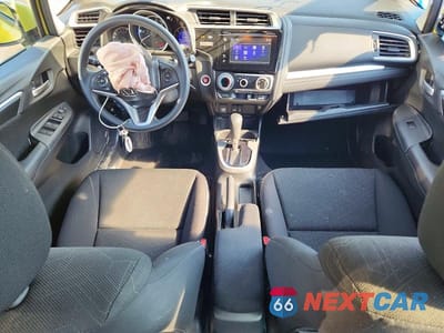 Zdjęcie 8 z 13 samochodu: 2016 HONDA FIT EX VIN:JHMGK5H73GS009117 - miniatura