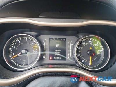 Zdjęcie 9 z 13 samochodu: 2016 JEEP CHEROKEE LATITUDE VIN:1C4PJLCB2GW168059 - miniatura