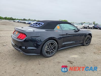 Trzecie zdjęcie samochodu z tyłu: 2020 FORD MUSTANG I4 CONVERTIBLE VIN:1FATP8UH3L5125577 - miniatura
