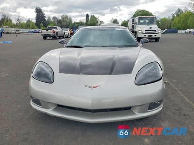 Piąte zdjęcie samochodu w środku: 2006 CHEVROLET CORVETTE VIN:1G1YY25U565130802 - miniatura