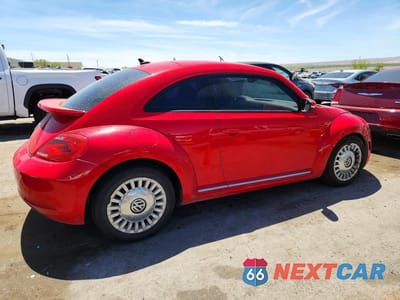 Trzecie zdjęcie samochodu z tyłu: 2014 VOLKSWAGEN BEETLE VIN:3VWJX7AT5EM631121 - miniatura