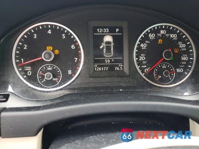Zdjęcie 9 z 12 samochodu: 2016 VOLKSWAGEN TIGUAN S VIN:WVGBV7AX8GW091360 - miniatura