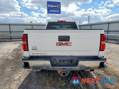 Zdjęcie 6 z 12 samochodu: 2016 GMC SIERRA K2500 HEAVY DUTY VIN:1GT12REG5GF277758 - miniatura