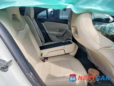 Zdjęcie 10 z 11 samochodu: 2020 MERCEDES-BENZ CLA 250 VIN:WDD5J4GB9LN062642 - miniatura