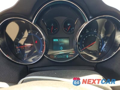 Zdjęcie 9 z 12 samochodu: 2014 CHEVROLET CRUZE LT VIN:1G1PE5SB5E7439178 - miniatura