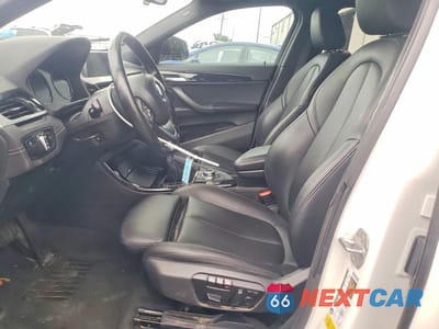Zdjęcie 7 z 12 samochodu: 2018 BMW X2 SDRIVE28I VIN:WBXYJ3C3XJEJ83972 - miniatura