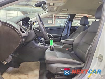 Zdjęcie 7 z 12 samochodu: 2018 CHEVROLET CRUZE LT VIN:3G1BE6SM1JS609484 - miniatura