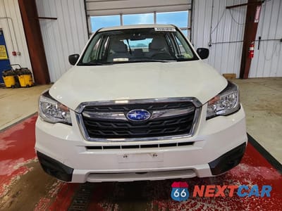 Piąte zdjęcie samochodu w środku: 2018 SUBARU FORESTER 2.5I VIN:JF2SJAAC3JH501585 - miniatura