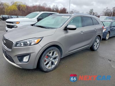 2017 KIA SORENTO SX V6 5XYPKDA56HG306457 - główne zdjęcie licytacji z USA - miniatura